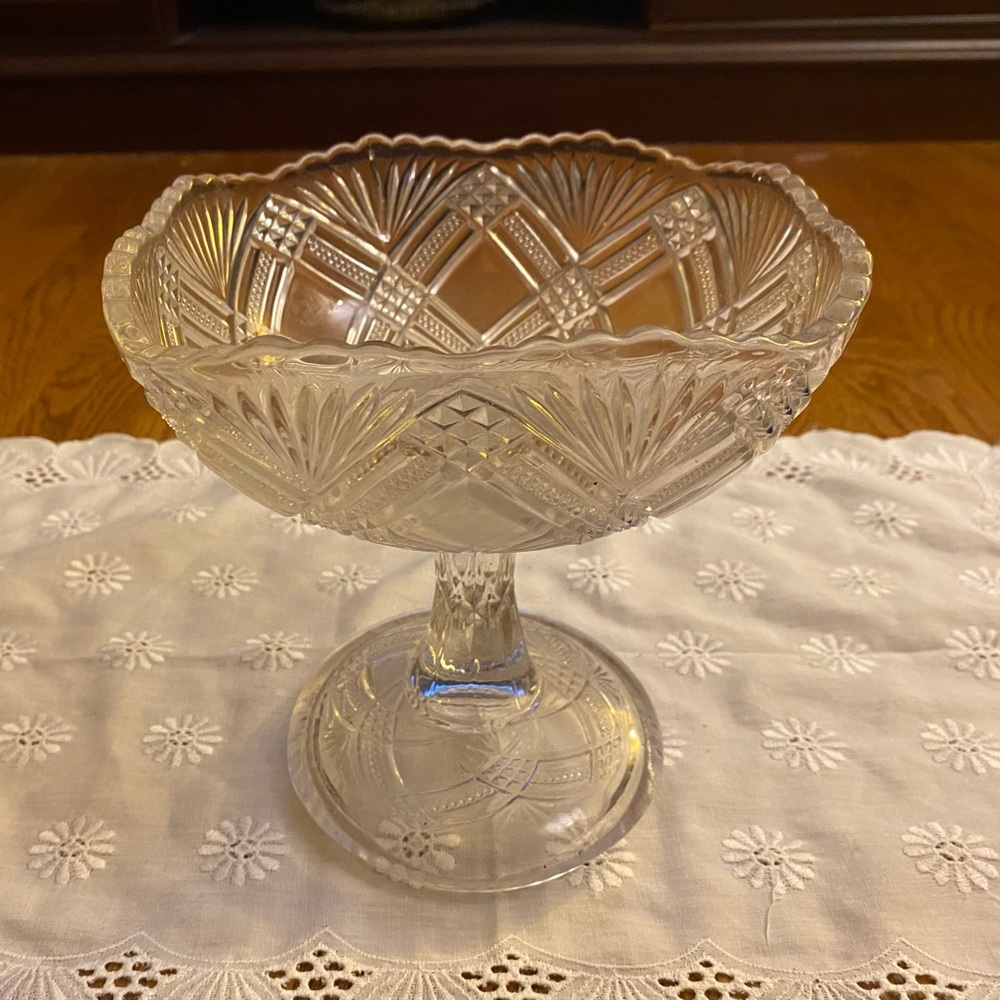 Beautiful Vintage EAPG Glass Compote Footed Dish